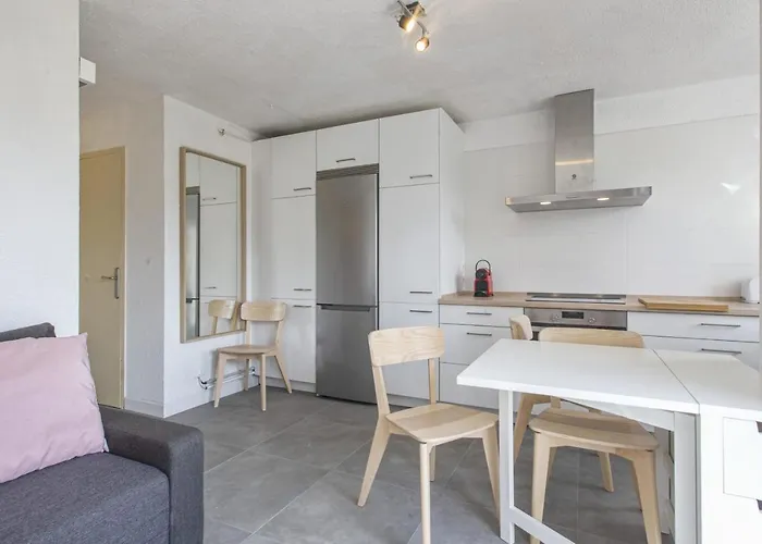 Rostani - - Welkeys Apartment *