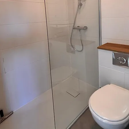 Rostani - - Welkeys 公寓 圣让－德吕兹