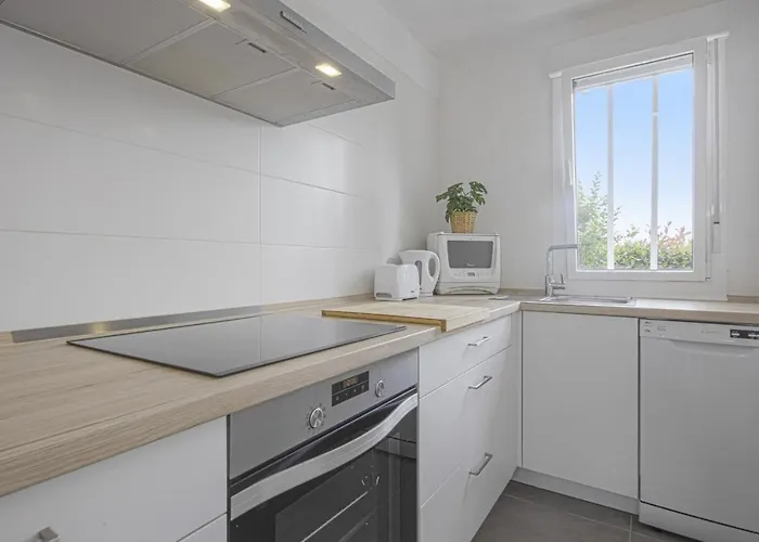 Rostani - - Welkeys *